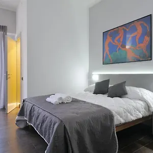 https://bb-il-bacio-di-napoli.hotels-amalfi.com